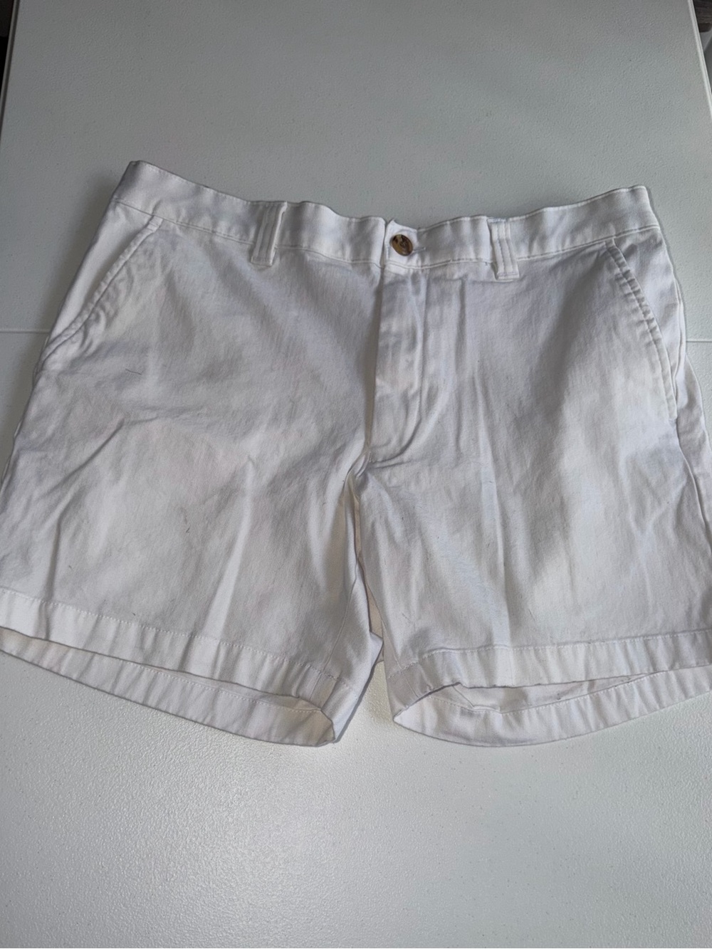 Club Room White Cotton Bermuda Shorts/T-0060